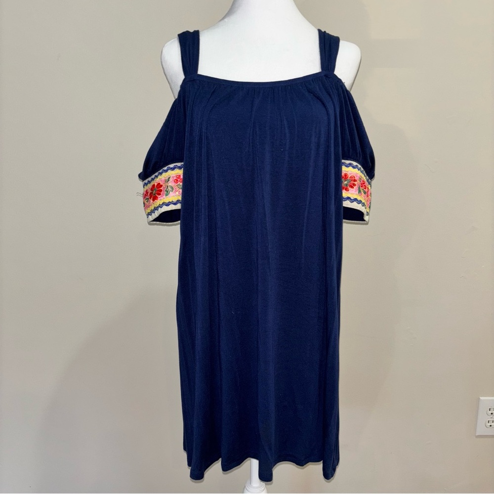 VaVa by Joy Han Blue off shoulder Dress Size M